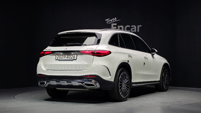 car Mercedes Benz GLC id68770 photo #2