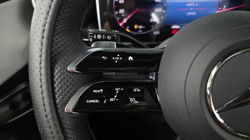 car Mercedes Benz GLC id68770 photo #26