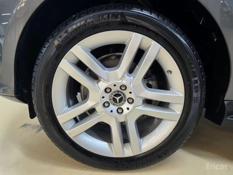 car Mercedes Benz GLE id68792 photo #5
