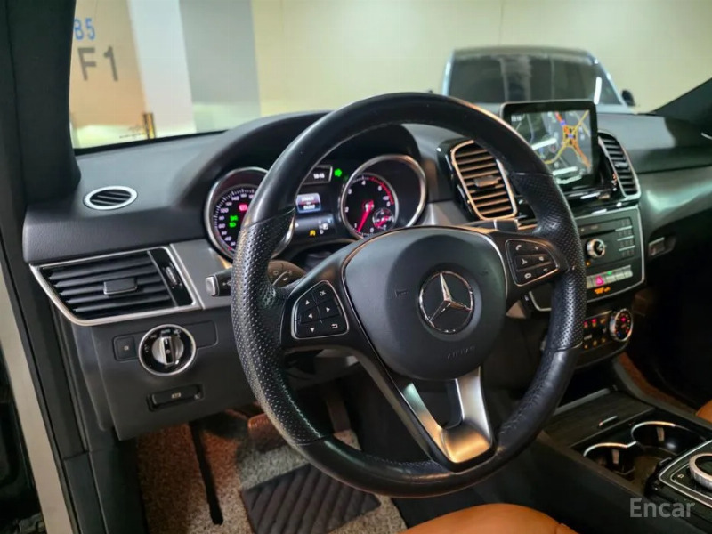 car Mercedes Benz GLE id68792 photo #8