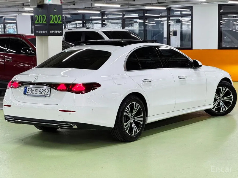 car Mercedes Benz E Class id68797 photo #2