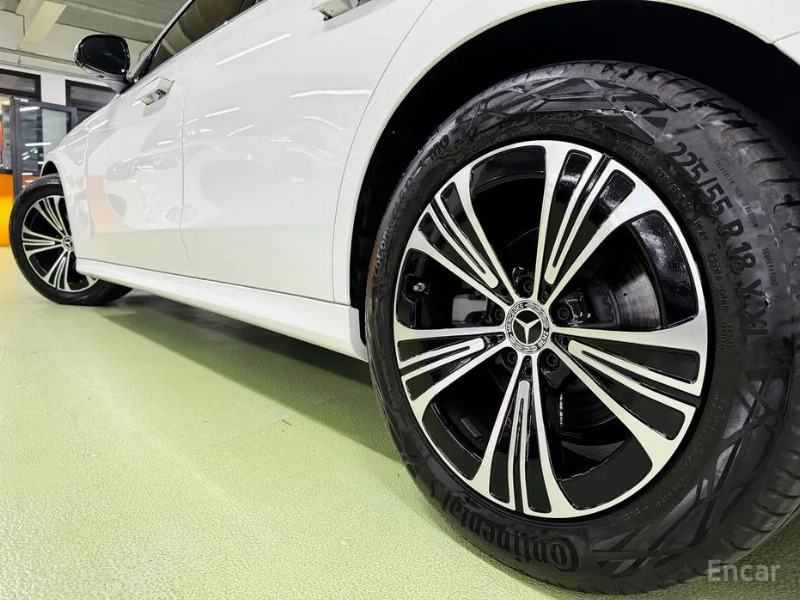 car Mercedes Benz E Class id68797 photo #7