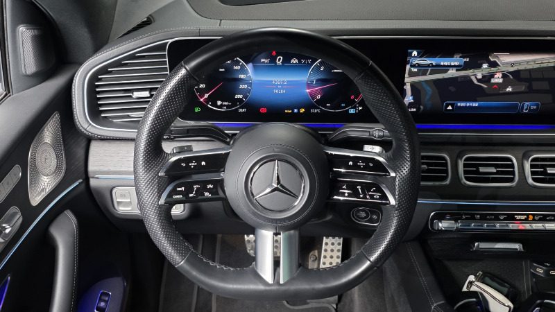 car Mercedes Benz GLE id68799 photo #13