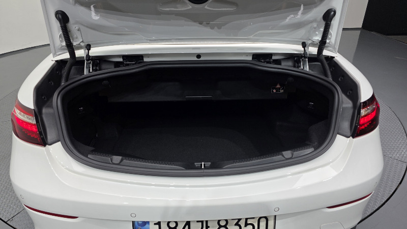car Mercedes Benz E Class id68800 photo #20