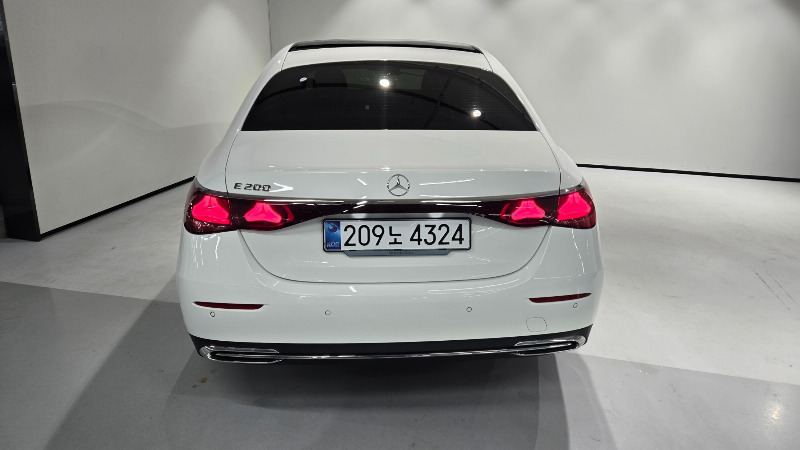 car Mercedes Benz E Class id68803 photo #7
