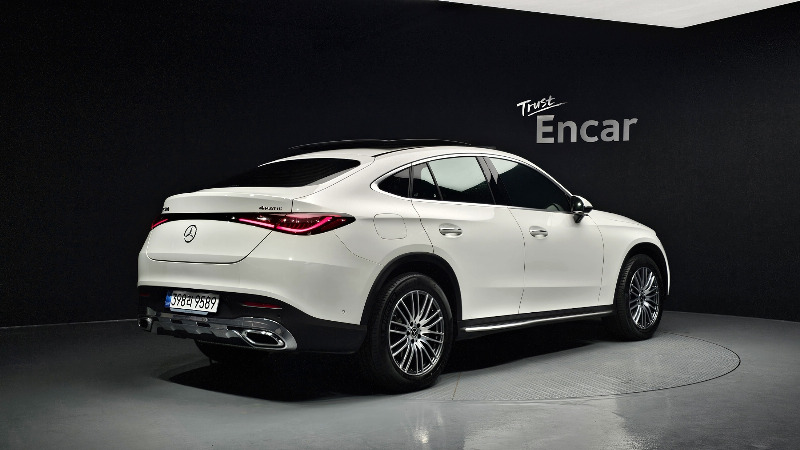 car Mercedes Benz GLC id68830 photo #2