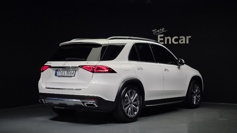 car Mercedes Benz GLE id68841 photo #2