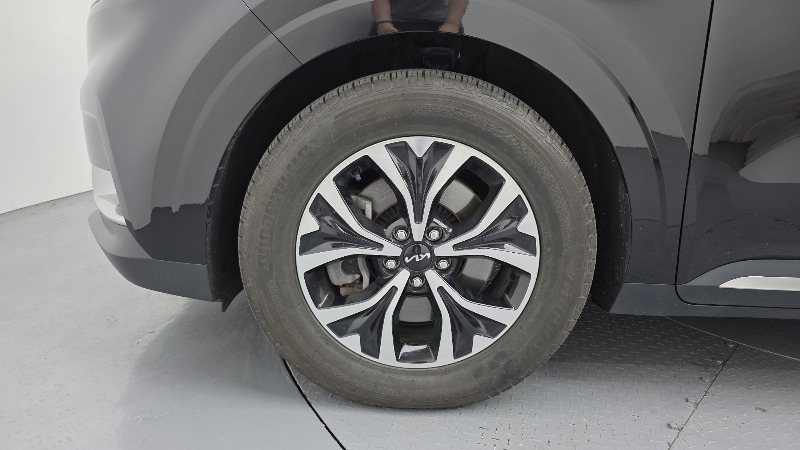 car KIA Carnival id68897 photo #5
