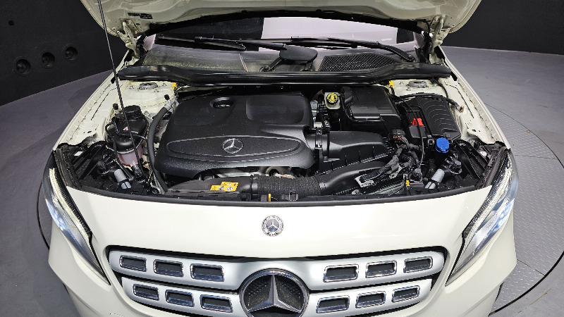 car Mercedes Benz GLA id68909 photo #6