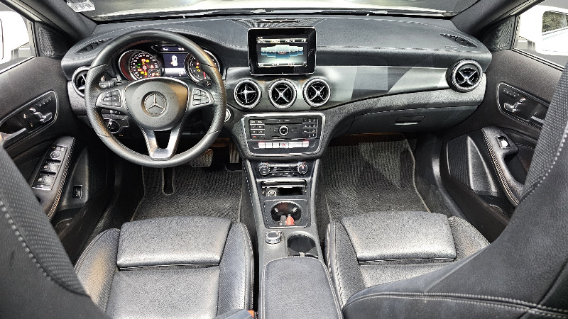 car Mercedes Benz GLA id68909 photo #7
