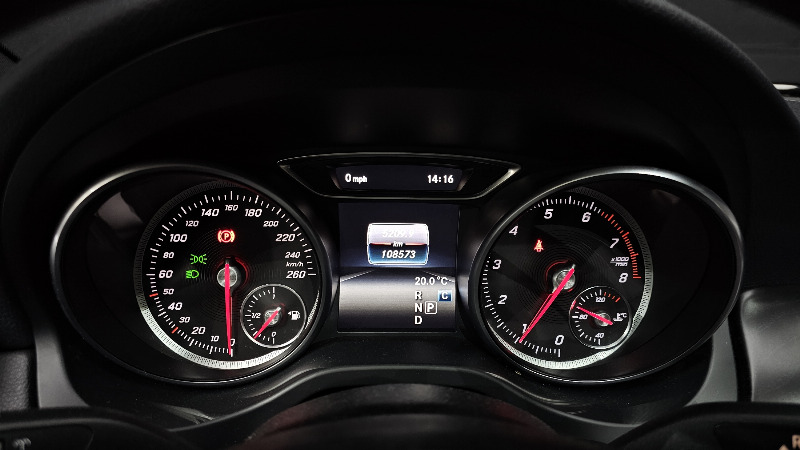 car Mercedes Benz GLA id68909 photo #8