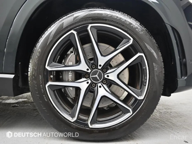 car Mercedes Benz GLE id68918 photo #17