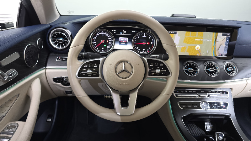 car Mercedes Benz E Class id68930 photo #13