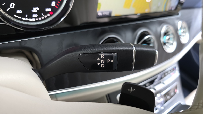 car Mercedes Benz E Class id68930 photo #9
