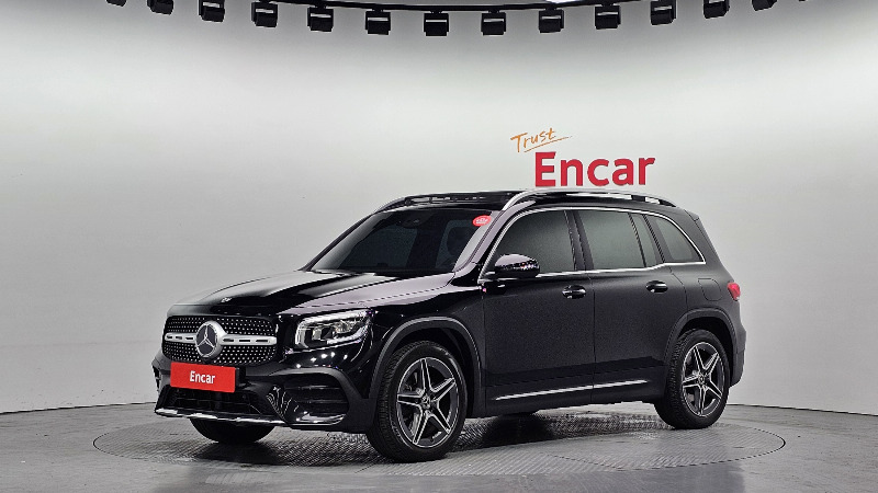 car Mercedes Benz GLB id68947 main photo