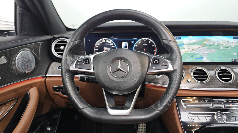 car Mercedes Benz E Class id68949 photo #11