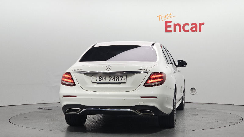 car Mercedes Benz E Class id68949 photo #4