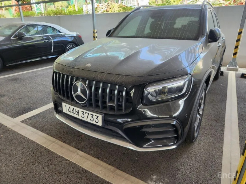 car Mercedes Benz GLB id68955 main photo