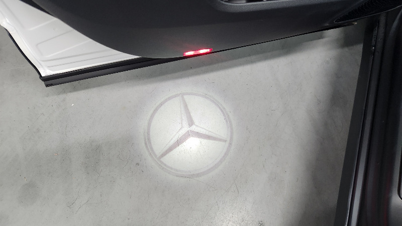 car Mercedes Benz EQB id68957 photo #11