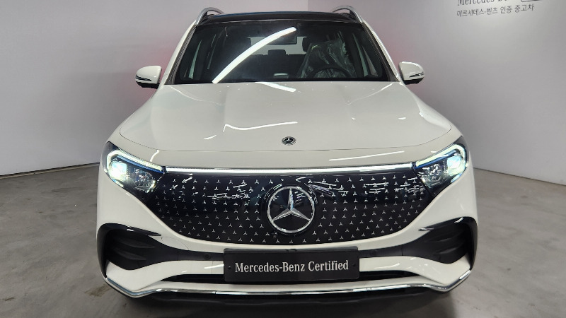 car Mercedes Benz EQB id68957 photo #3