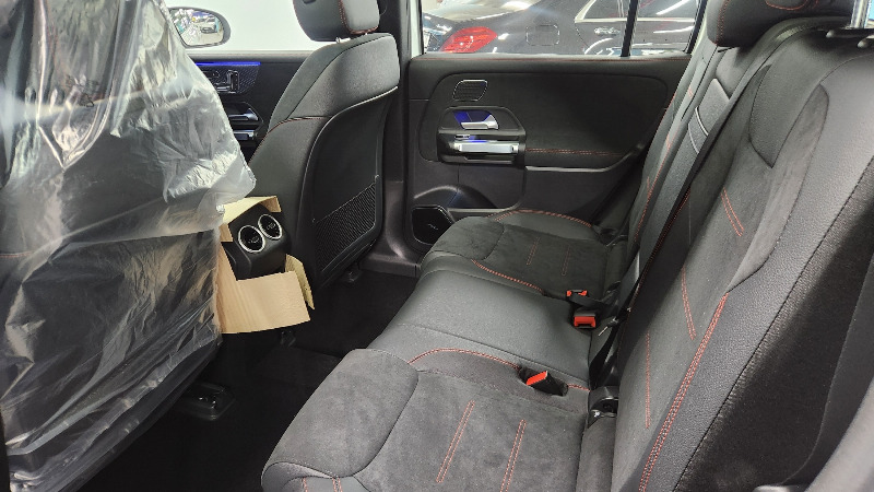 car Mercedes Benz EQB id68957 photo #7