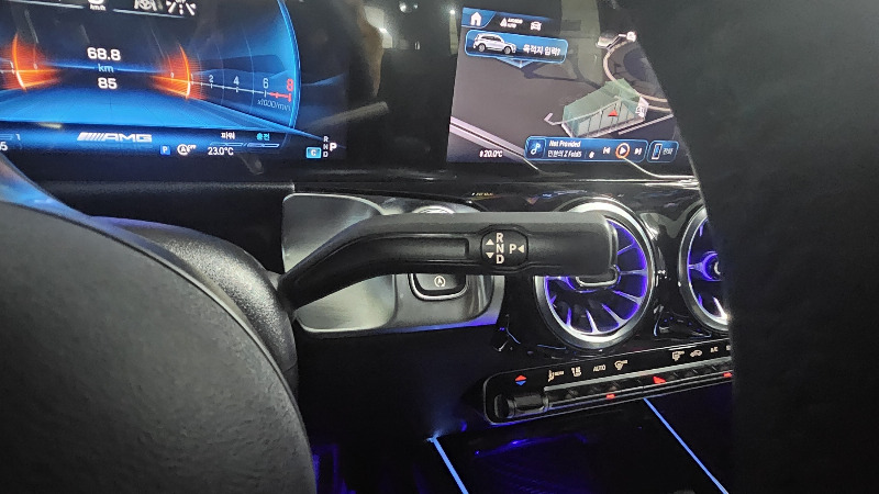 car Mercedes Benz GLB id68962 photo #7