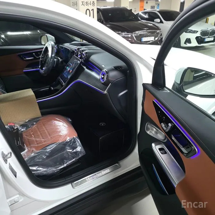 car Mercedes Benz GLC id68965 photo #13