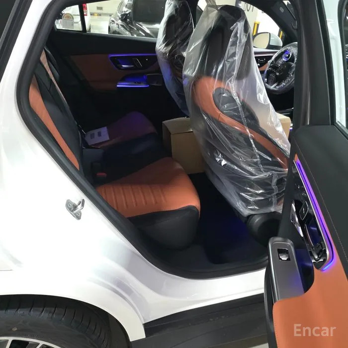 car Mercedes Benz GLC id68965 photo #14