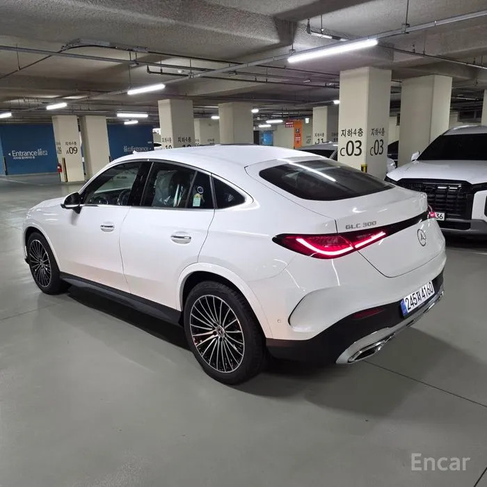 car Mercedes Benz GLC id68965 photo #2