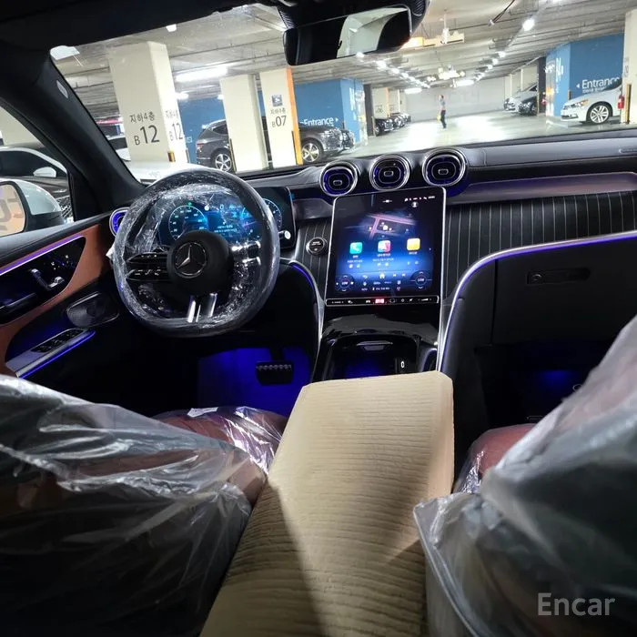 car Mercedes Benz GLC id68965 photo #5
