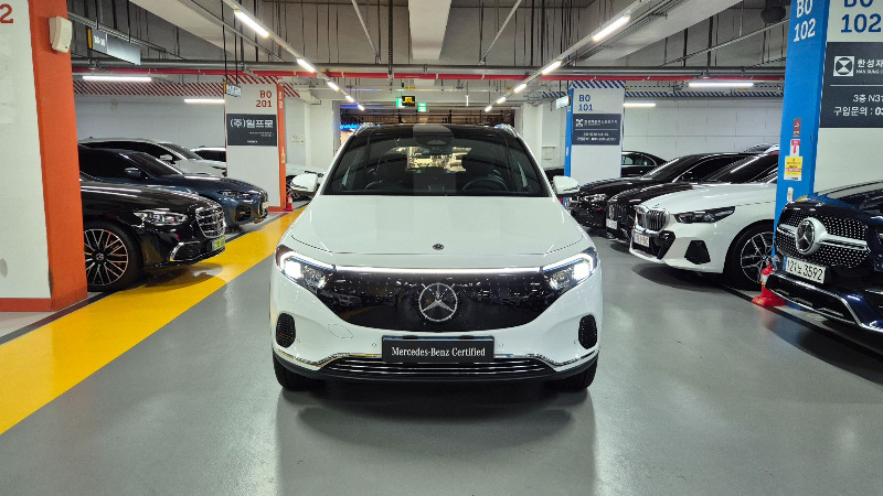 car Mercedes Benz EQA id68970 photo #3