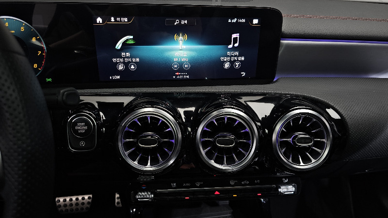 car Mercedes Benz CLA id68971 photo #14