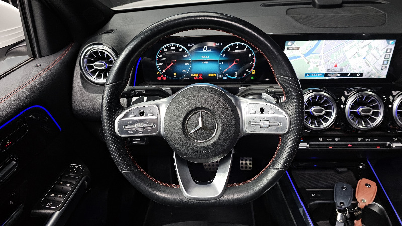 car Mercedes Benz GLB id68973 photo #13