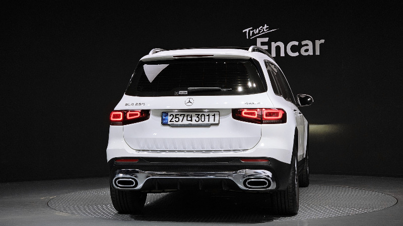 car Mercedes Benz GLB id68973 photo #4