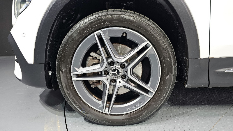 car Mercedes Benz GLB id68973 photo #5