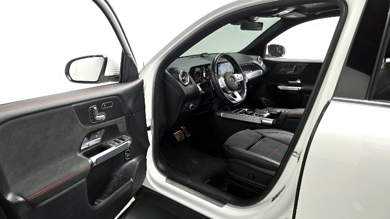 car Mercedes Benz GLB id68975 photo #10