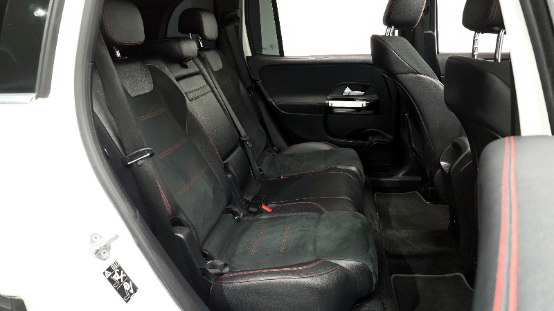 car Mercedes Benz GLB id68975 photo #12