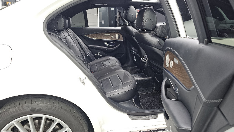 car Mercedes Benz E Class id68979 photo #12