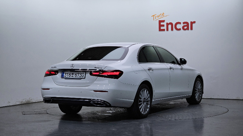 car Mercedes Benz E Class id68979 photo #2