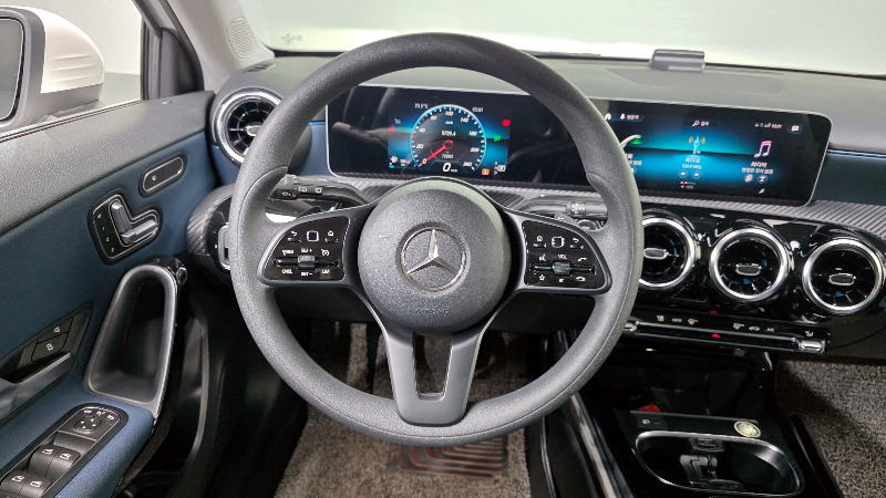 car Mercedes Benz A Class id68982 photo #13