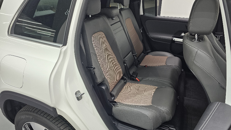 car Mercedes Benz EQB id69018 photo #11
