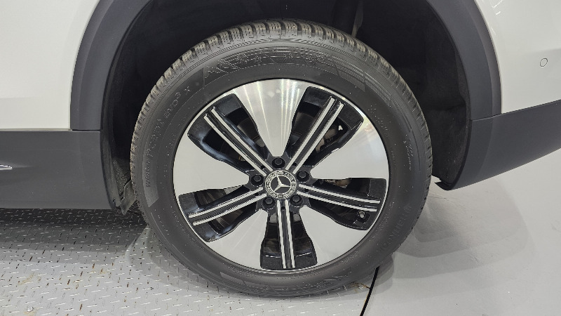 car Mercedes Benz EQB id69018 photo #21