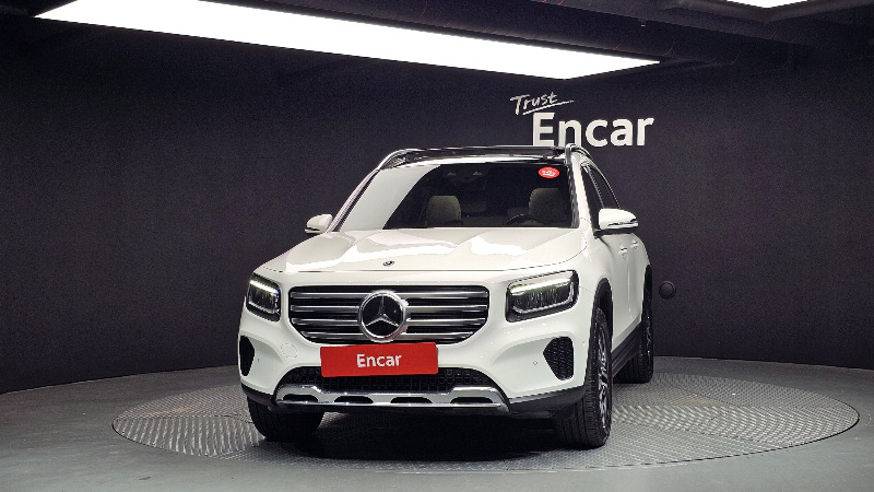 car Mercedes Benz GLB id69028 photo #3