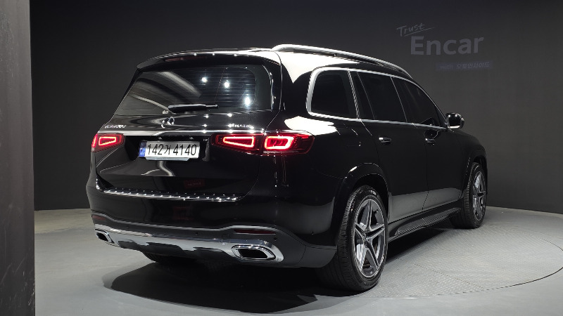 car Mercedes Benz GLS Class id69038 photo #2