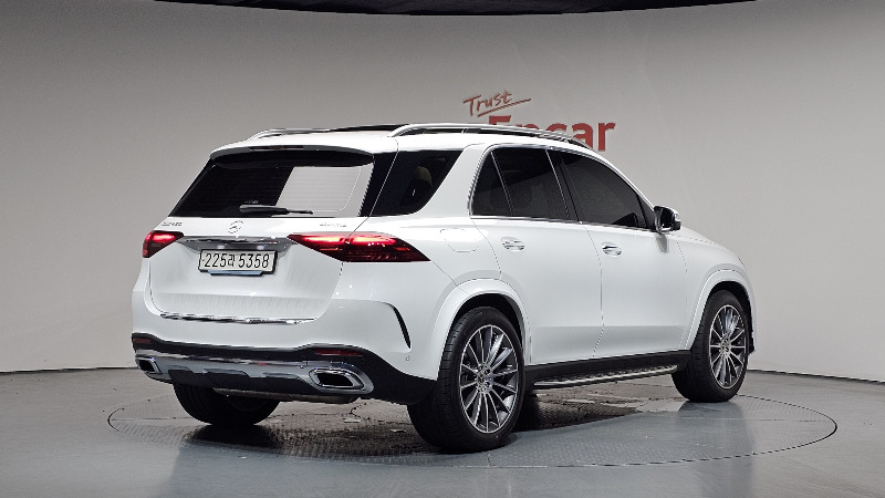 car Mercedes Benz GLE id69053 photo #2