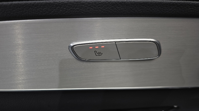 car Mercedes Benz GLC id69062 photo #17