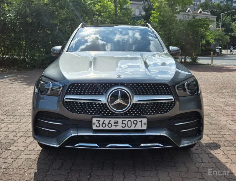 car Mercedes Benz GLE id69082 main photo