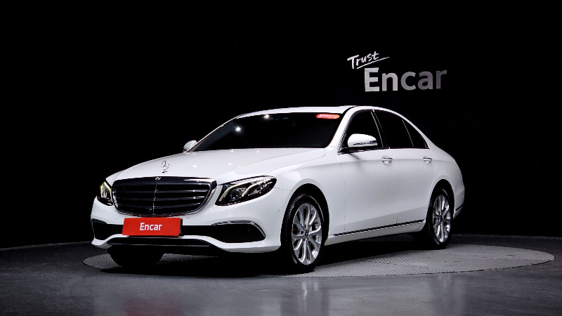 car Mercedes Benz E Class id69092 main photo
