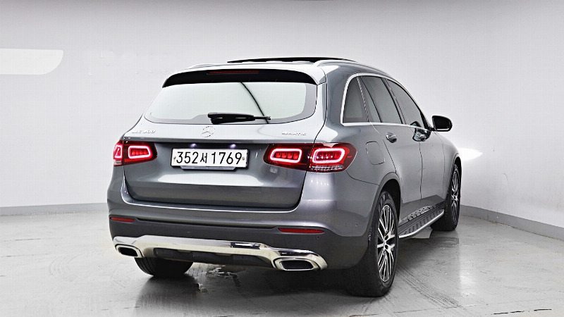 car Mercedes Benz GLC id69095 photo #4