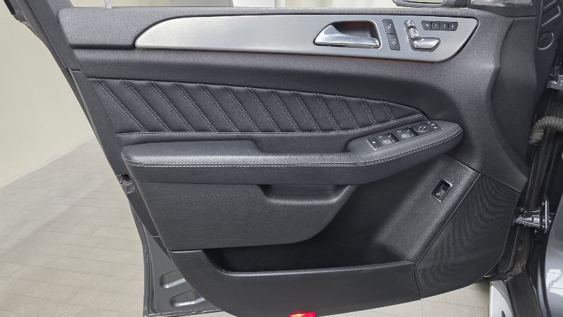 car Mercedes Benz GLE id69151 photo #24